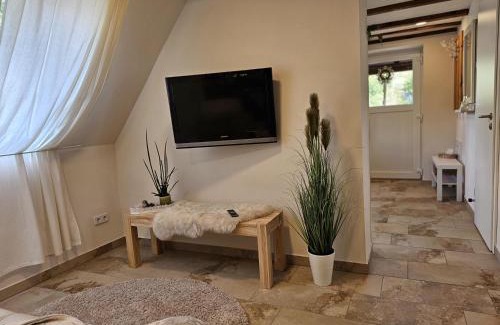 Großjena Apartment | Ferienwohnung Carlotta