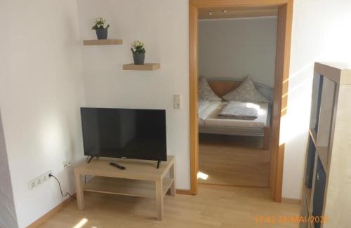 Heckendalheim Apartment | Ferienwohnung Christine