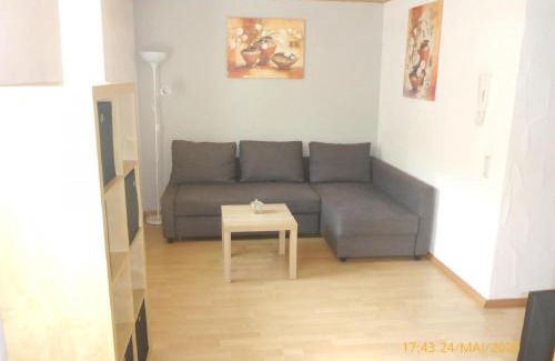 Heckendalheim Apartment | Ferienwohnung Christine