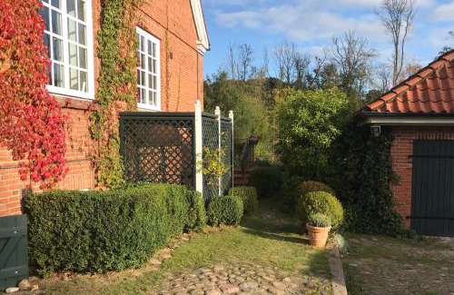 Ahrensberg Apartment | Ferienwohnung Country Garden - Naturpark Schlei