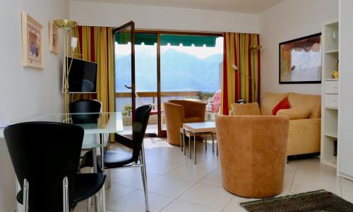 Orselina Apartment | Ferienwohnung D19