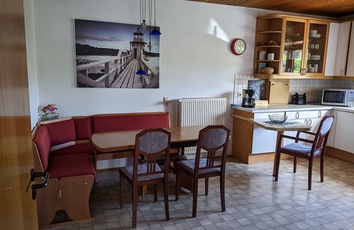 Frankenberg Apartment | Ferienwohnung Teichgelände