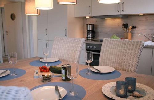 Neuharlingersiel Apartment | Ferienwohnung Mühlenstrich 1a Wg 10 "luv" - Haus Sielblick
