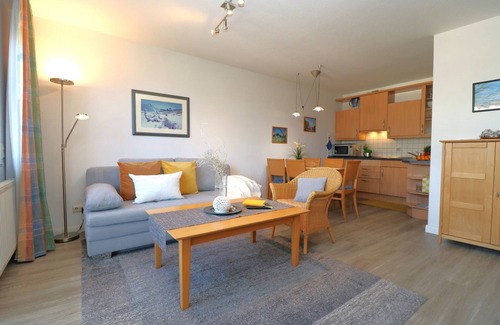 Ostseebad Wustrow Apartment | Ferienwohnung mit Balkon und Ostseeblick Direkt Hinter der Düne