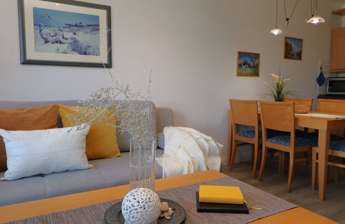 Ostseebad Wustrow Apartment | Ferienwohnung mit Balkon und Ostseeblick Direkt Hinter der Düne