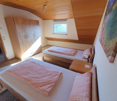 Rheinstetten Apartment | Ferienwohnung