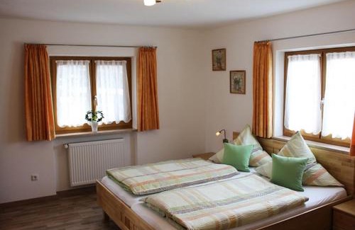 Schoenau am Koenigssee Apartment | Ferienwohnung Sulzbergeck