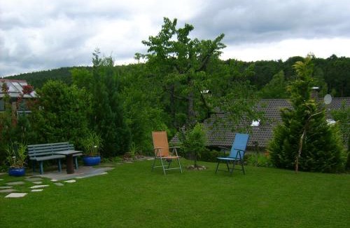 Schoenau an der Brend Apartment | Ferienwohnung Heidelsteinblick