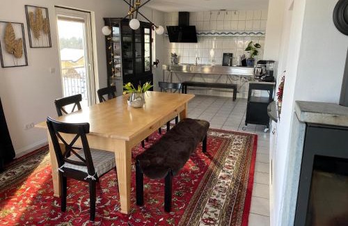 Poppenhausen Apartment | Ferienwohnung Ebersburg