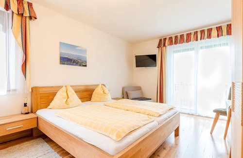 Landskron Other | Ferienwohnung "eiche" für 2-5 Personen - Sonnhof