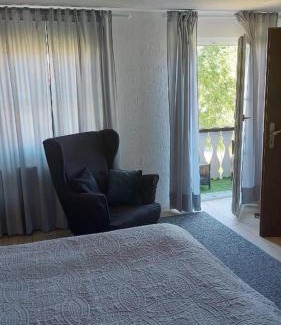 Finsterau Apartment | Ferienwohnung Eleni