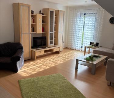 Geilenkirchen House | Ferienwohnung Elina-Sophia