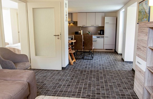 Freest Apartment | Ferienwohnung Erdgeschoss - Ferienwohnungen Dreimaster