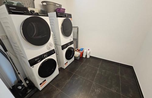 Hechtsheim Apartment | Ferienwohnung Eule