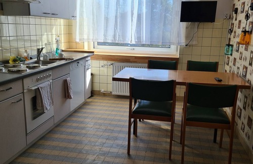Saarlouis Apartment | Ferienwohnung für 6 Personen in Saarlouis