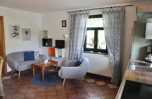 Dargun Apartment | Ferienwohnung Fehmarn Alte Schule Barlin Mecklenburg Pool
