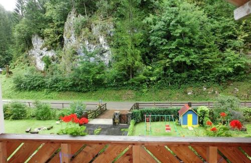 Loich Apartment | Ferienwohnung Felsenblick In Loich