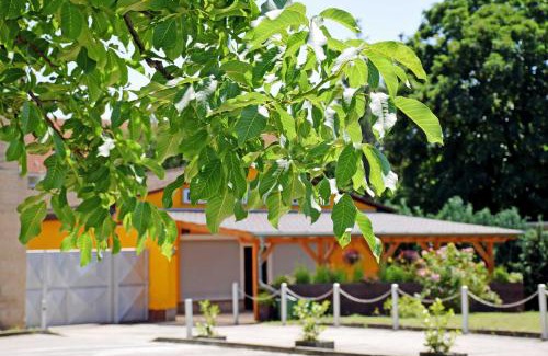 Aschersleben House | Ferienwohnung/Ferienzimmer Asche