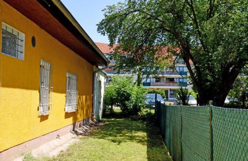 Aschersleben House | Ferienwohnung/Ferienzimmer Asche