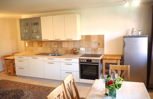 Auernhofen Apartment | Ferienwohnung "feuerstein"auf dem Bio-bauernhof