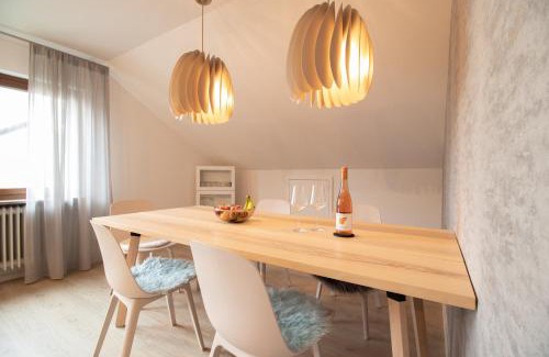 Holzmaden Apartment | Ferienwohnung Fischer