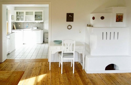 Frasdorf Apartment | Ferienwohnung Florina 2 Schlafzimmer, Küche, großer Balkon mit schöner Aussicht, 80qm
