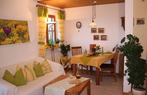 Rottenbuch Apartment | Ferienwohnung Freißl