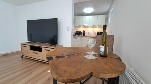 Altenkirchen Apartment | Ferienwohnung Gartenblick