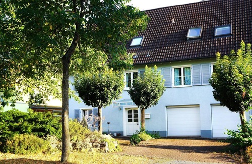 Hilzingen Apartment | Ferienwohnung Gerhard mit 55qm, 1 Schlafzimmer, Max. 2 Personen
