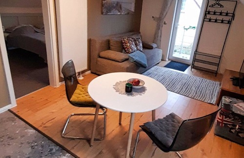 Mesekenhagen Apartment | Ferienwohnung "großer Kranich"