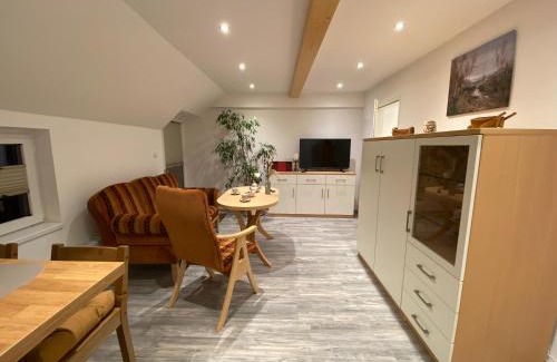Augustfehn Apartment | Ferienwohnung Gulfhaus, mit Sauna und großem Garten