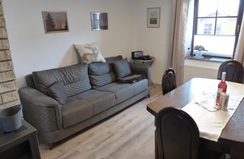 Plutscheid Apartment | Ferienwohnung Hügelhaus