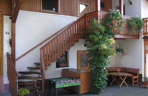 Voehl Apartment | Ferienwohnung Hagenstein - Ferienwohnungen Wolf