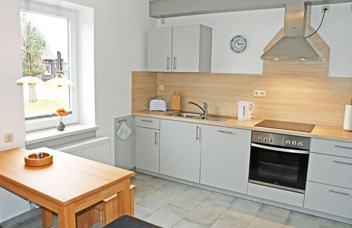 Schaprode Apartment | Ferienwohnung Hanna mit Terrasse - Ferienwohnungen Udars auf Rügen