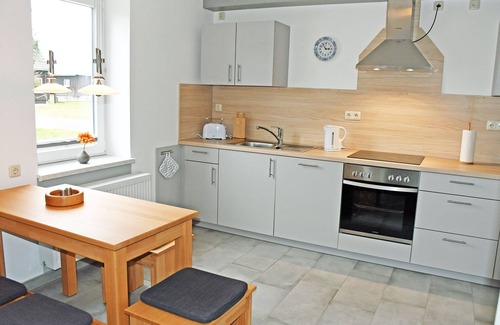 Schaprode Apartment | Ferienwohnung Hanna mit Terrasse - Ferienwohnungen Udars auf Rügen