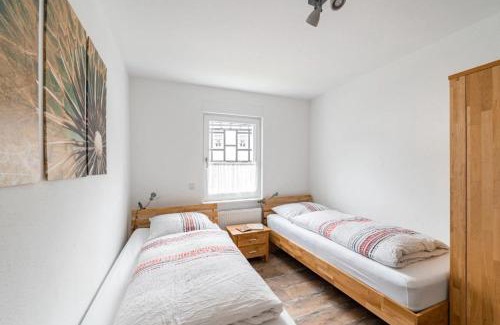 Saalhausen Apartment | Ferienwohnung Haus An der Lenne