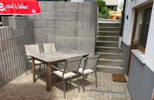 Gladenbach Apartment | Ferienwohnung Haus