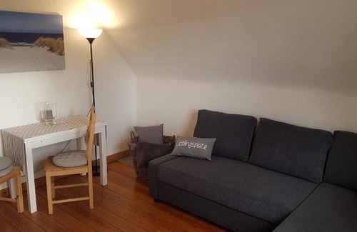 Uetersen Apartment | Ferienwohnung-Haus Holly