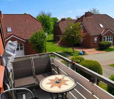 Ditzum Apartment | Ferienwohnung Haus Schwalbennest OG