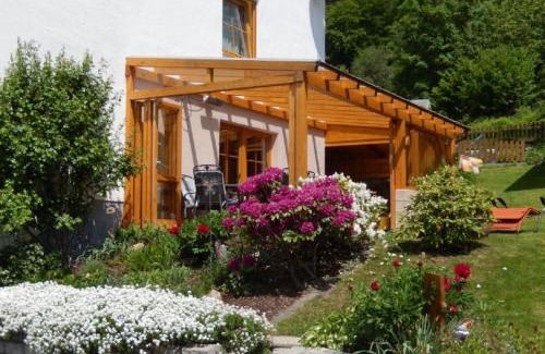 Lalling Apartment | Ferienwohnung Hirtreiter