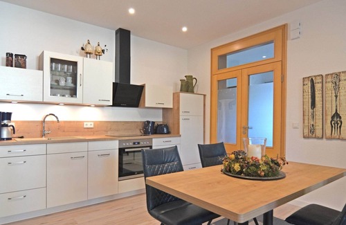 Madfeld Apartment | Ferienwohnung in Madfeld nahe Wald