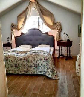 Gstadt Apartment | Ferienwohnung in seenaher Künstlervilla in Gstadt