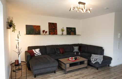 Burbach Apartment | Ferienwohnung "iewer der Schaff"