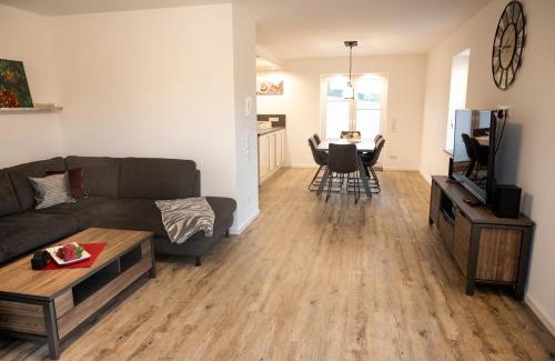 Burbach Apartment | Ferienwohnung "iewer der Schaff"