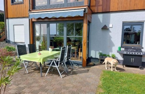 Welschneudorf Apartment | Ferienwohnung im Südlichen Westerwald, Barrierefrei, mit Terrasse, Garten, Sauna
