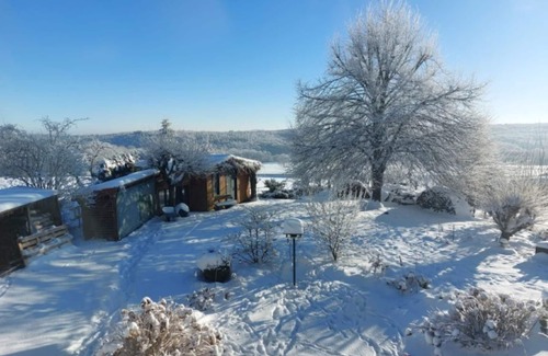 Welschneudorf Apartment | Ferienwohnung im Südlichen Westerwald, Barrierefrei, mit Terrasse, Garten, Sauna