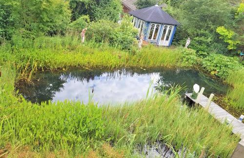 Eurasburg Apartment | Ferienwohnung im Gartenparadies