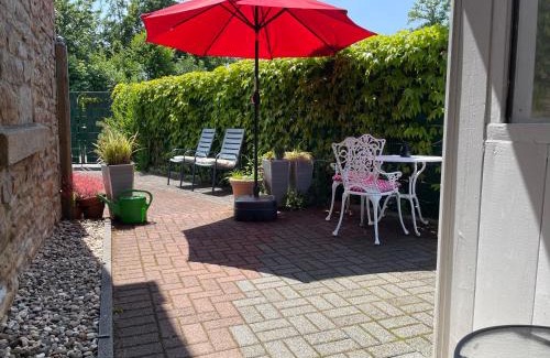 Herdecke Apartment | Ferienwohnung im Grünen mit Terrasse WF