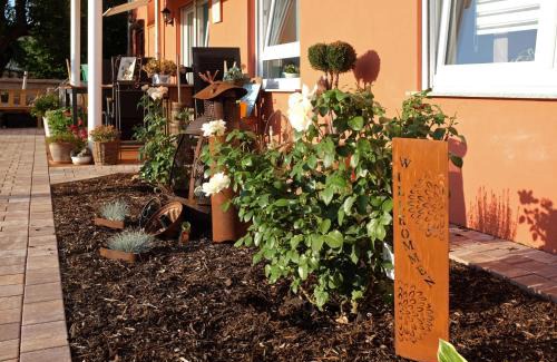 Momlingen Apartment | Ferienwohnung Im Paradies