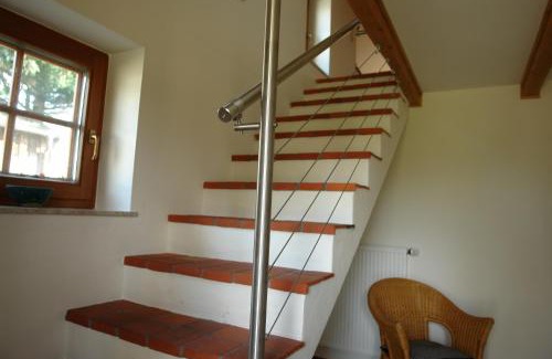 Ahrenviol Apartment | Ferienwohnung im Reetdachhaus Hallerhus